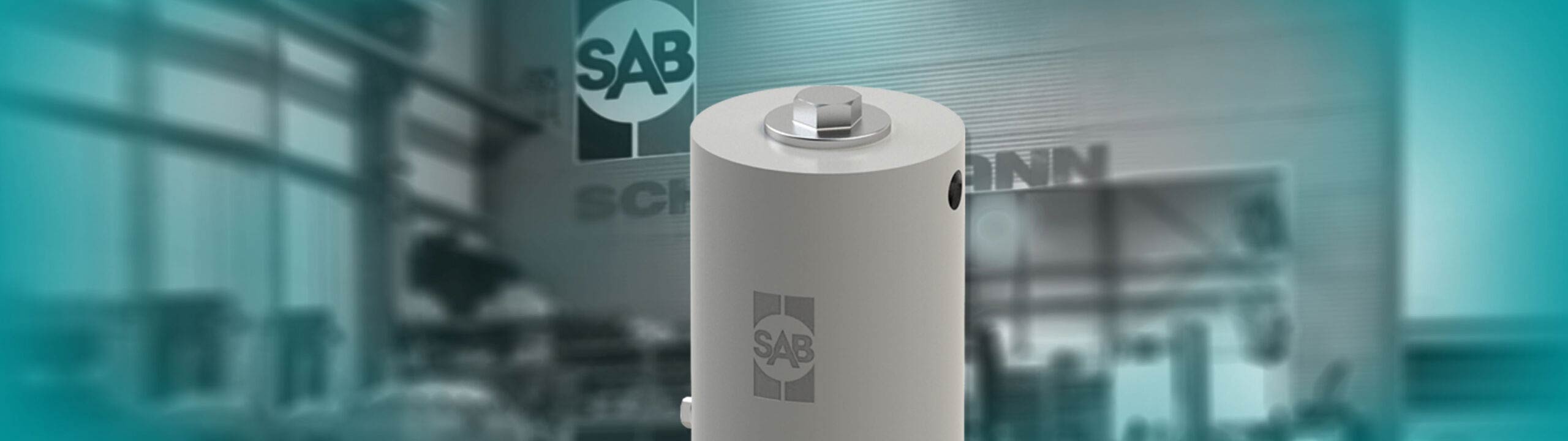 Schuenemann Filter F112 ohne Einsatz, freigestellt vor verschwommenem Hintergrund